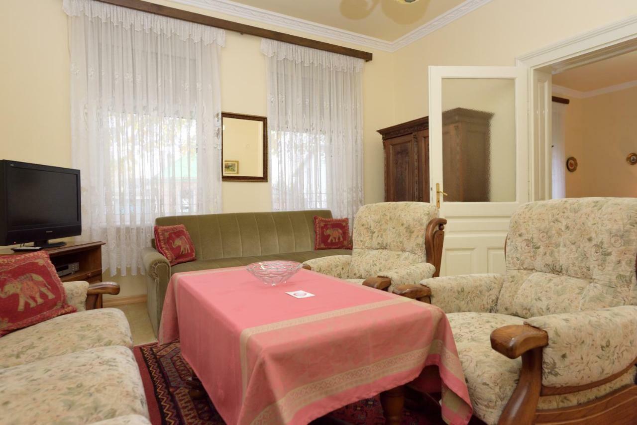 Apartman Vila Milica Kikinda Exterior photo